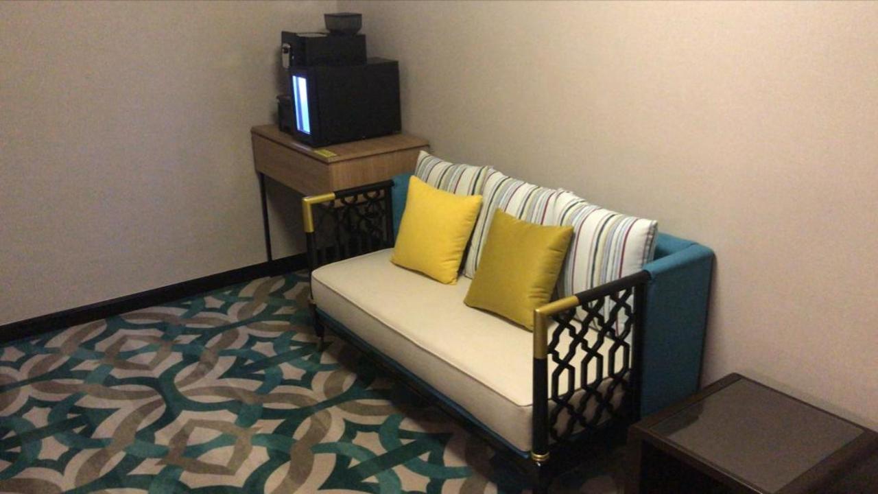 Malacca Christee Suites Hotel מראה חיצוני תמונה